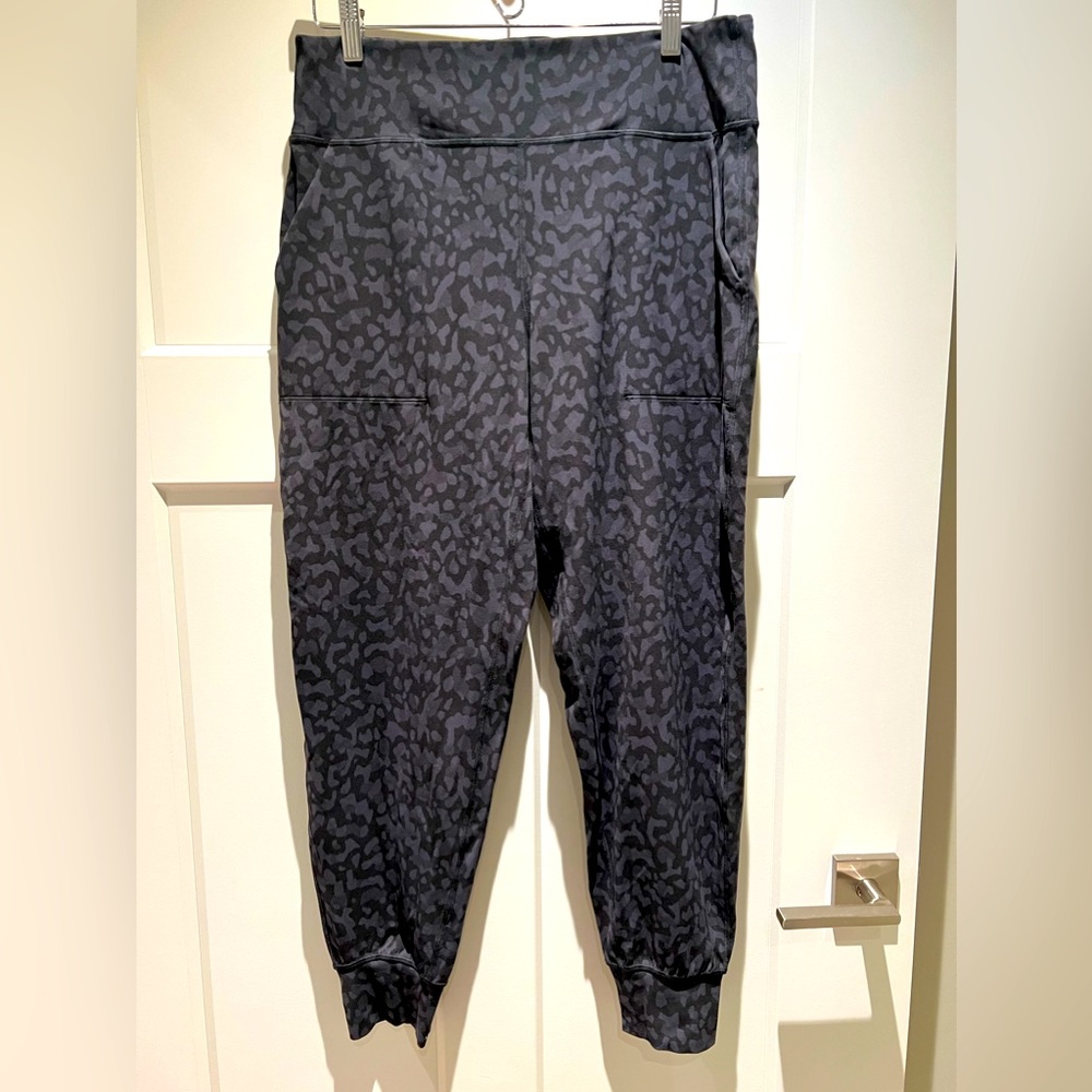 Lululemon Cheetah Joggers